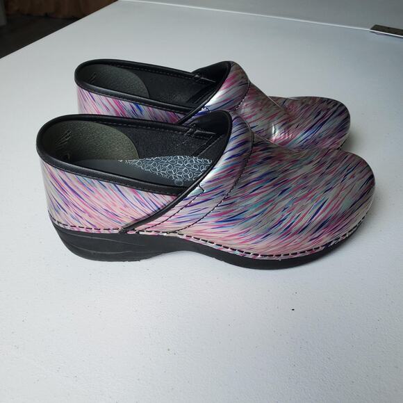Dansko XP 2.0 Shoes Womens Size 38 Comfort Clogs Nursing Work Slip Resistant - Picture 1 of 10